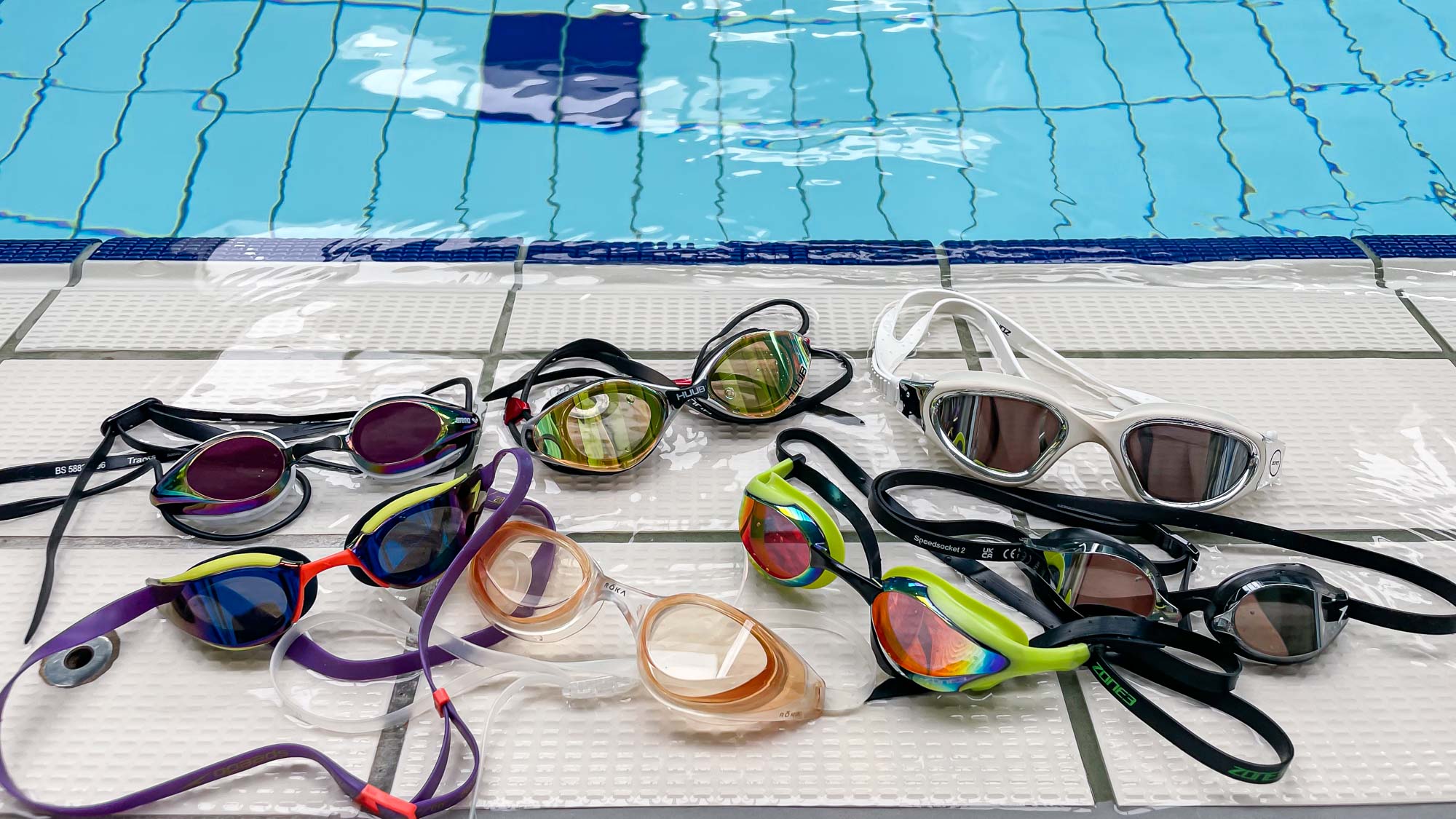 انواع عینک شنا + 4 مدل از بهترین عینک شنا جهان